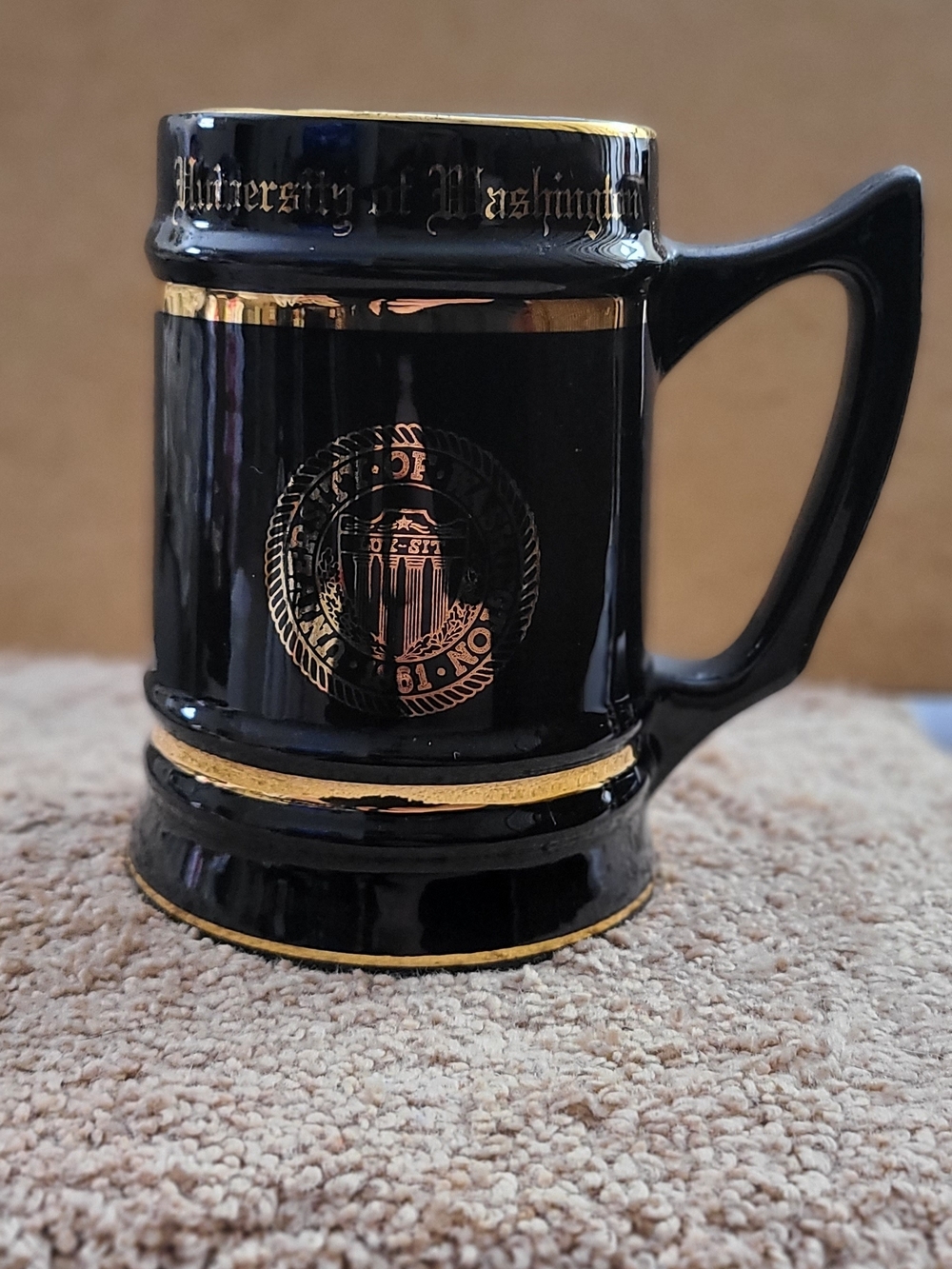 Vintage University of Washington Black and Gold Ceramic Beer Stein